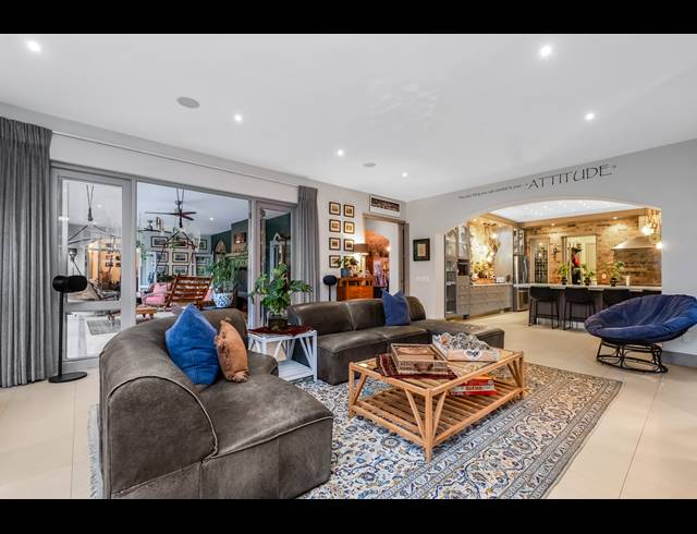 5 BEDROOM HOUSE FOR SALE IN DAINFERN GOLF ESTATE